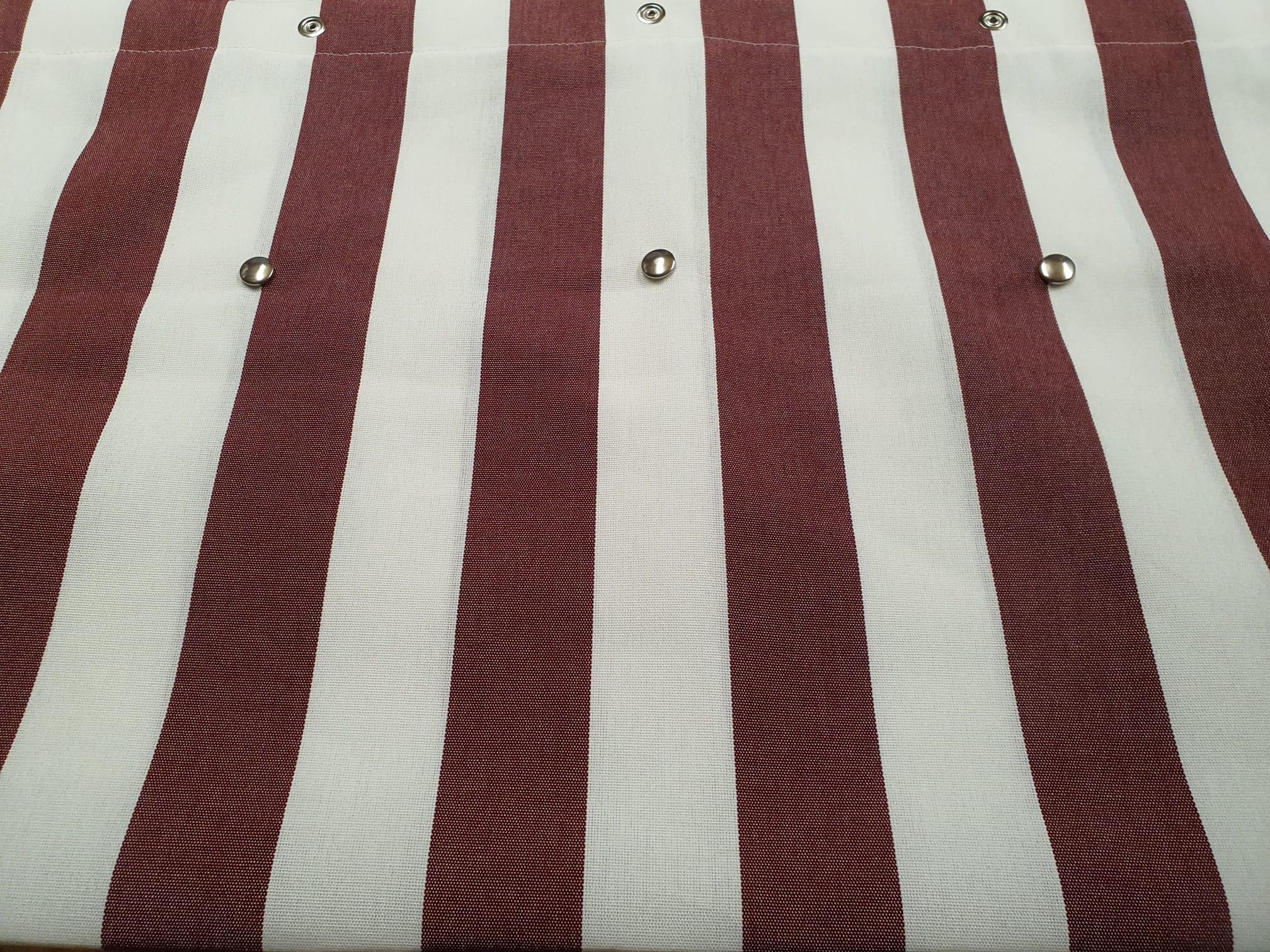 Sonnensegel bordeaux/weiß 2CV (Druckknopf vorne)