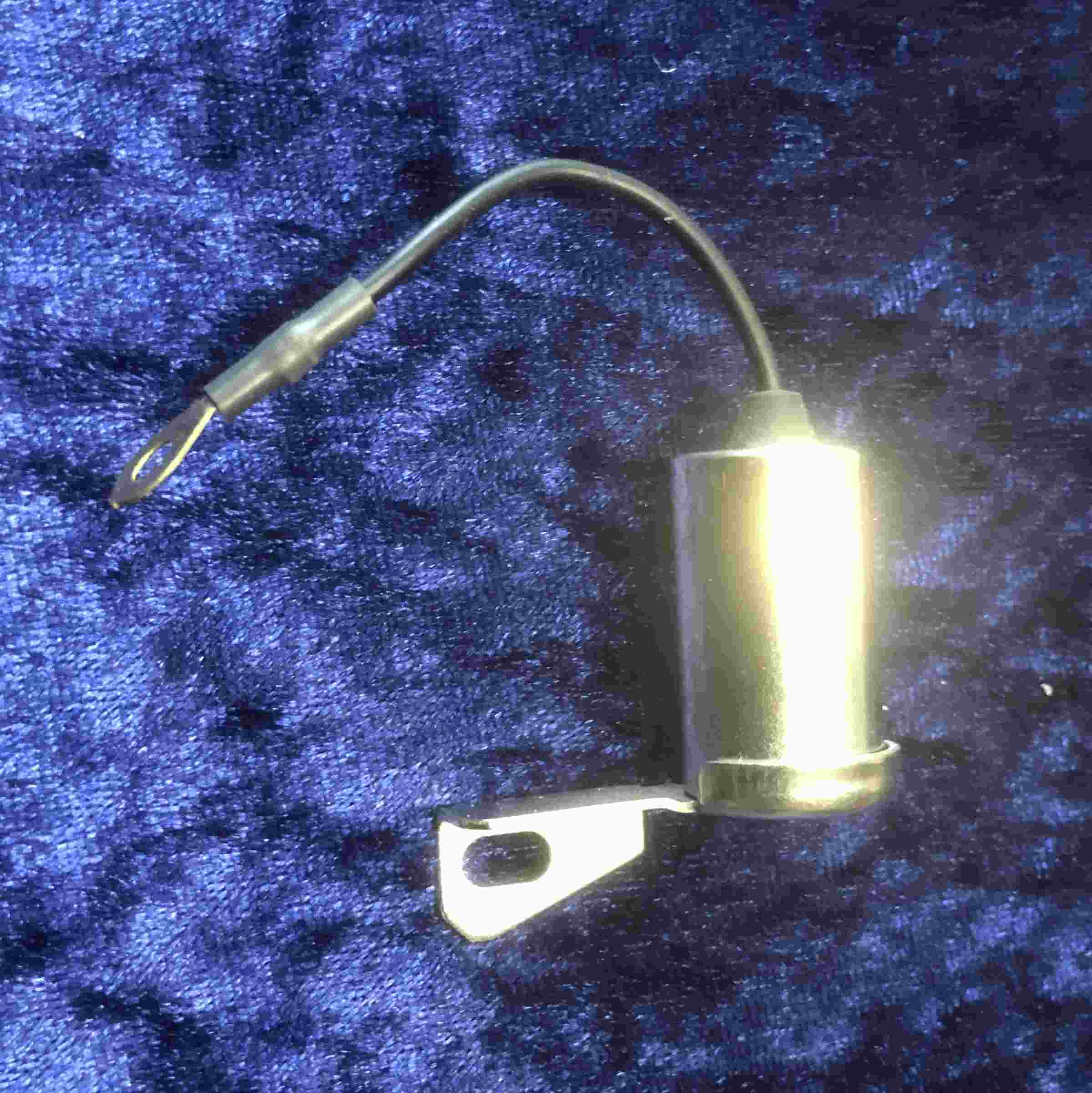 Zündkondensator 2CV6