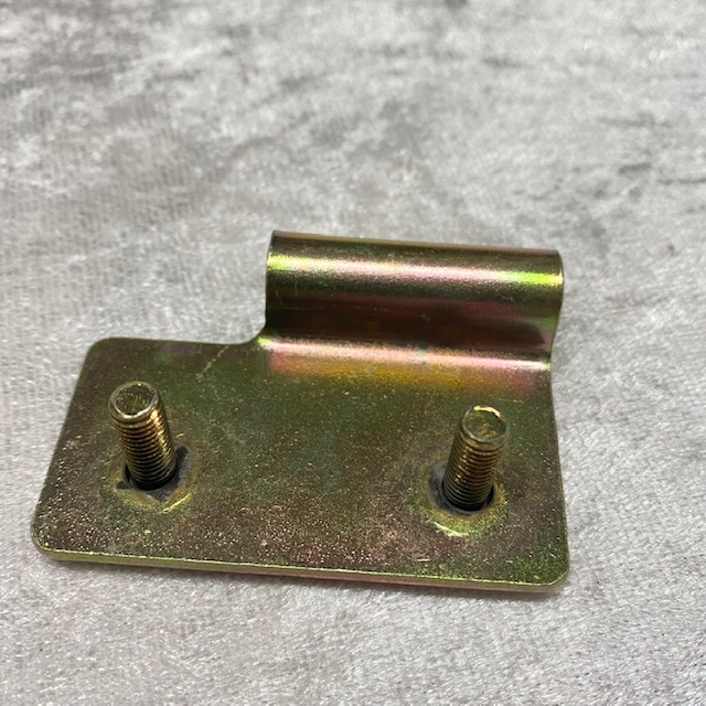 Befestigung für "große Heckklappe" oben rechts