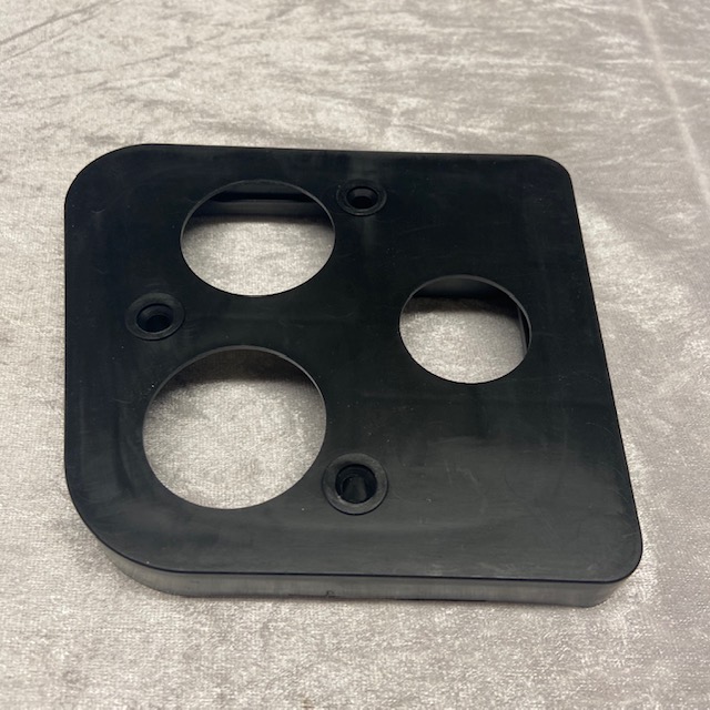 Abstandssockel für Rückleuchte links schwarz 2CV