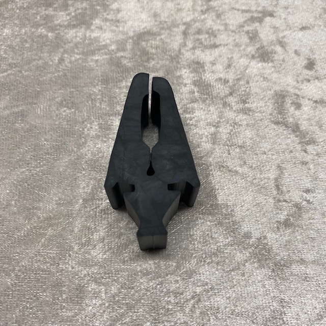 Kotflügelhalter in Rahmen