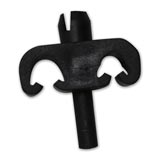 Benzin und Bremsleitungsklammer am Rahmen