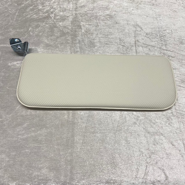 Sonnenblenden links weiss/beige Waffelmuster (wie Original) Metallhalter